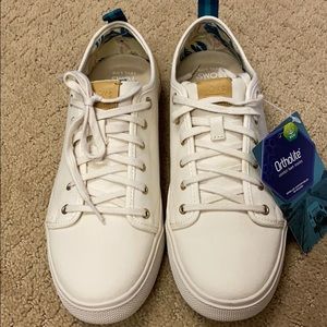 Toms Women’s Trvl Lite Low size 8. NWT